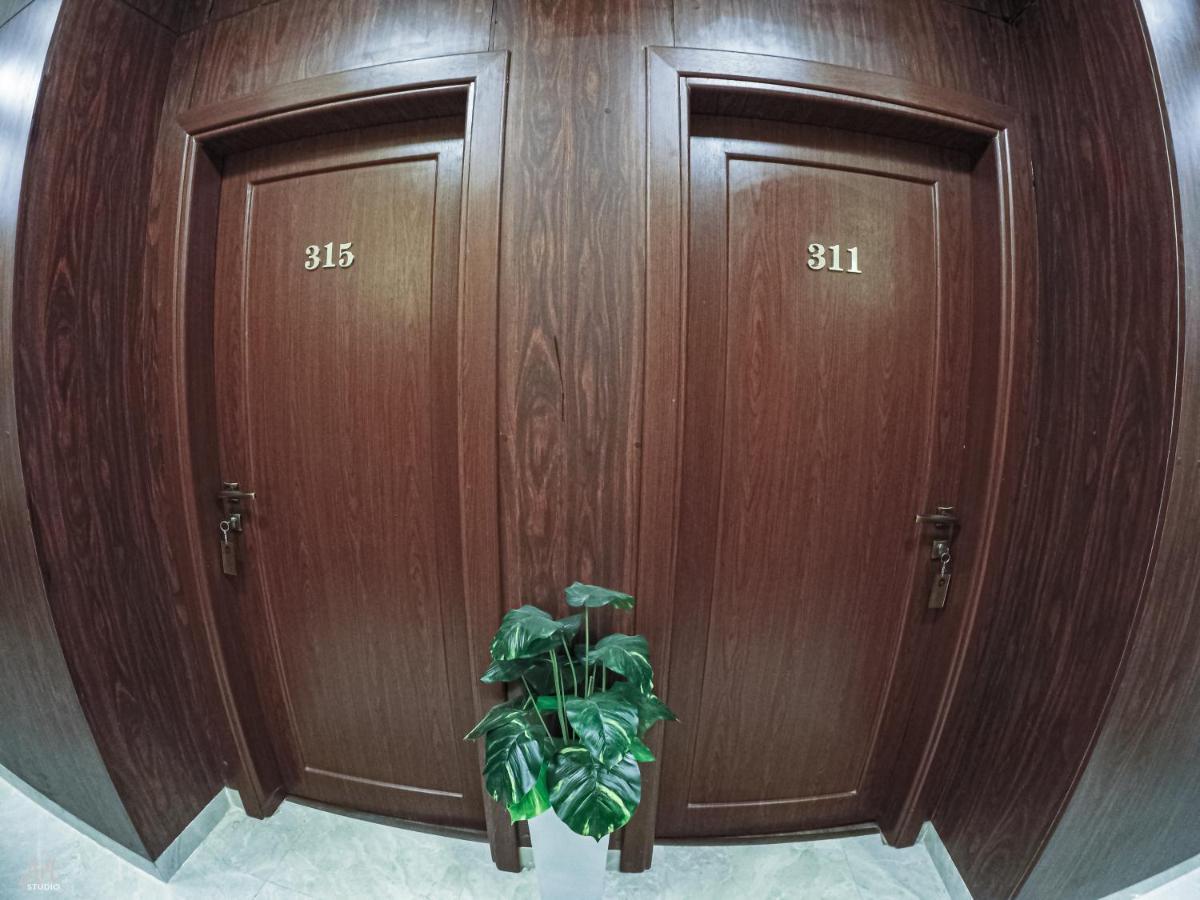 Grand City Hotel カイロ エクステリア 写真